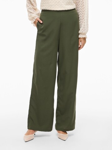 VILA Wide leg Trousers in Green: front