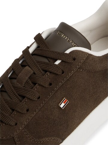 Baskets basses TOMMY HILFIGER en marron