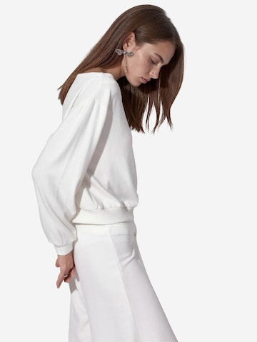 Pullover di Busem in bianco