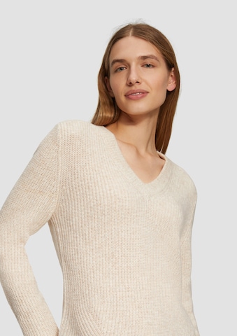 s.Oliver Sweater in Beige