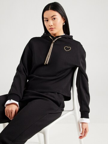 PIECES Sweatshirt 'PCCHILLI' in Zwart: voorkant