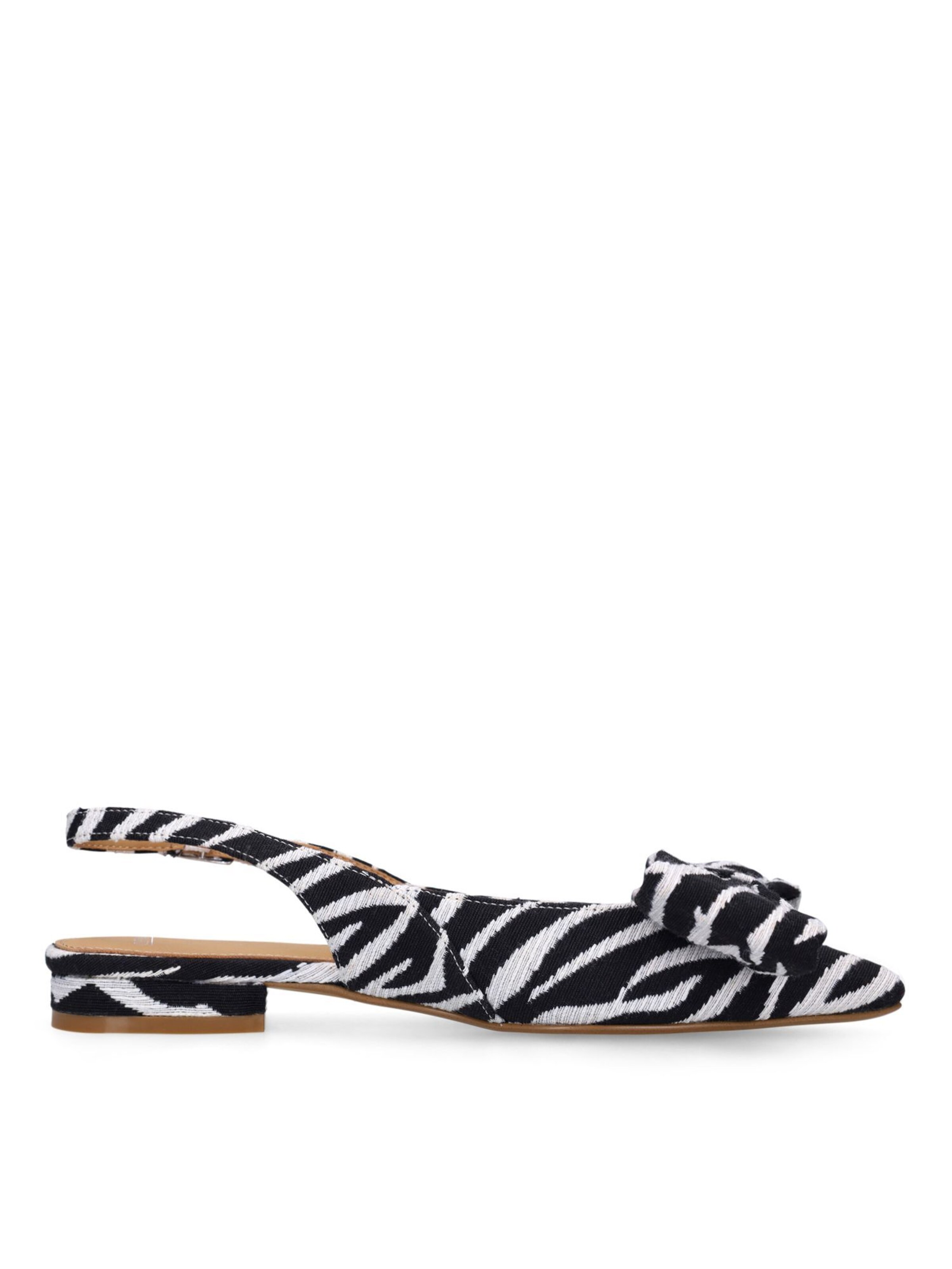 MANFIELD Ballerina met riempjes in Zwart
