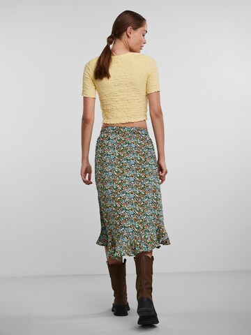 PIECES Skirt 'LAKA' in Green