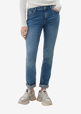 Slimfit Jeans 'Catie' de la QS pe albastru: față