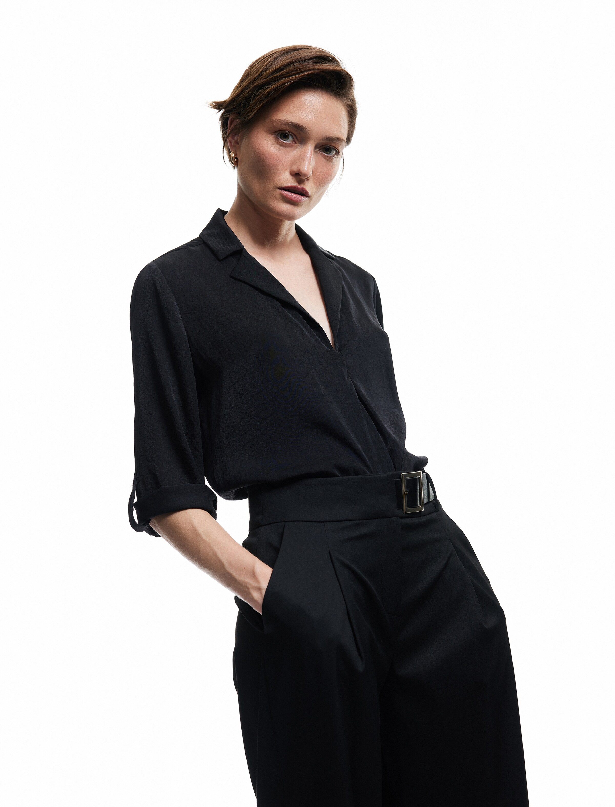 Koton Bluse in Schwarz: Vorderseite