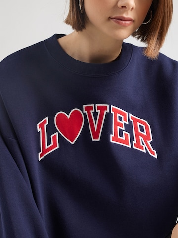 GAP Свитшот в Синий