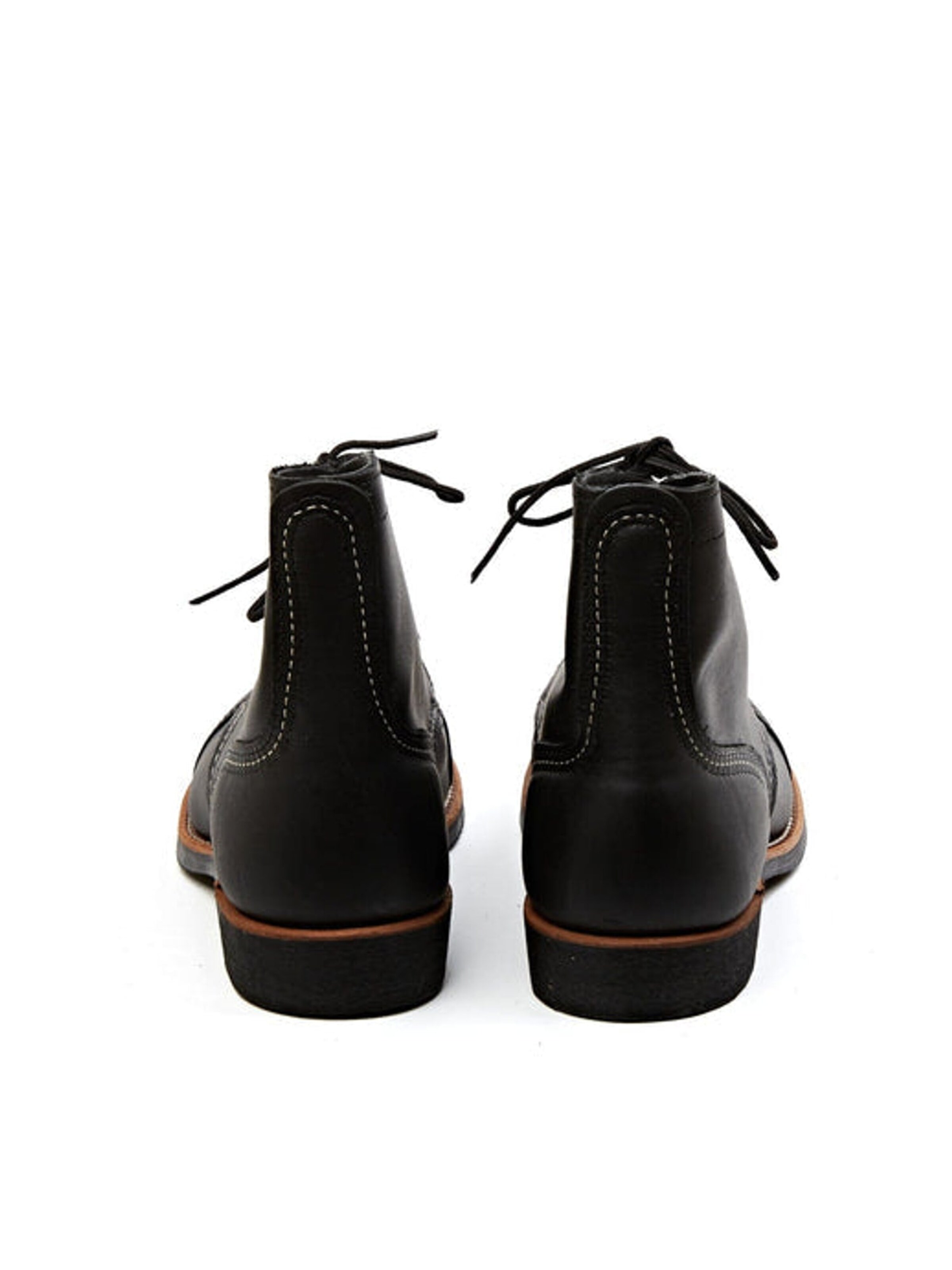 RED WING SHOES Lace-up boot '8084 Iron Ranger Black' in Black