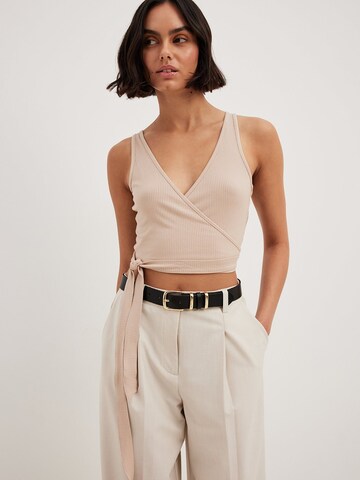 NA-KD Top in Beige: front