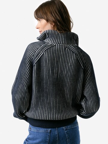 Living Crafts Sweater 'BIRKA' in Blue
