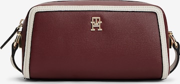TOMMY HILFIGER Umhängetasche in Rot: Vorderseite