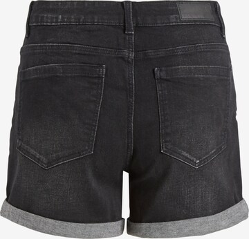 VILA Regular Shorts 'Dina' in Schwarz