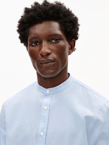 ARMEDANGELS Regular fit Button Up Shirt in Blue