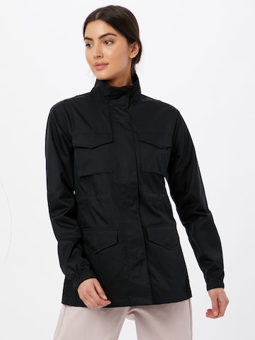 Nike Sportswear Between-Season Jacket in Black: front