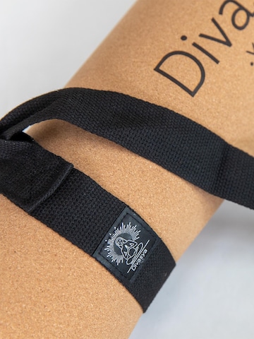 Divasya Matte 'Lotus Alignment'‌‌‌‌‌‌‌ in Braun