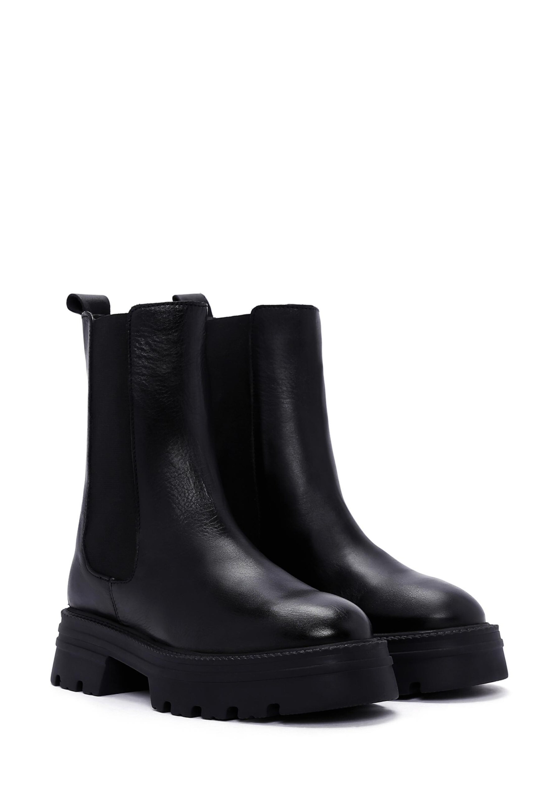 Derimod Chelsea boots in Black