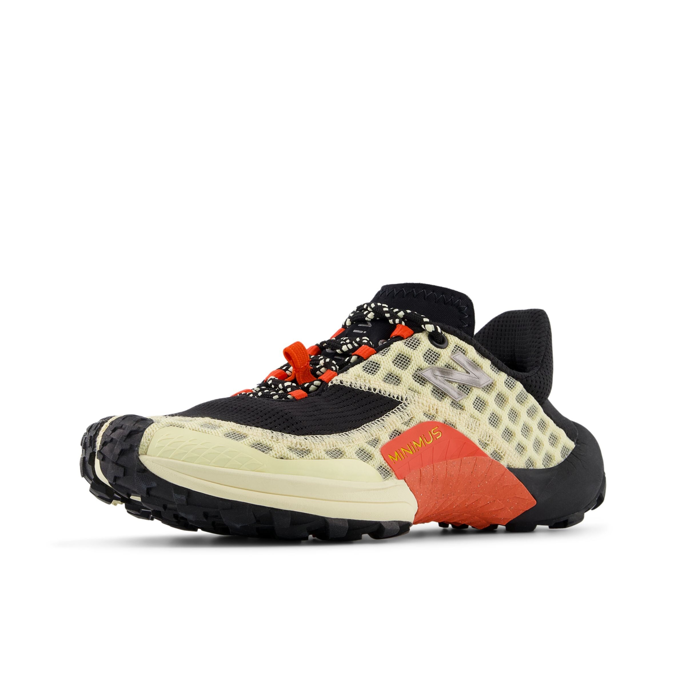 Chaussure de course 'Minimus Trail' new balance en beige : devant