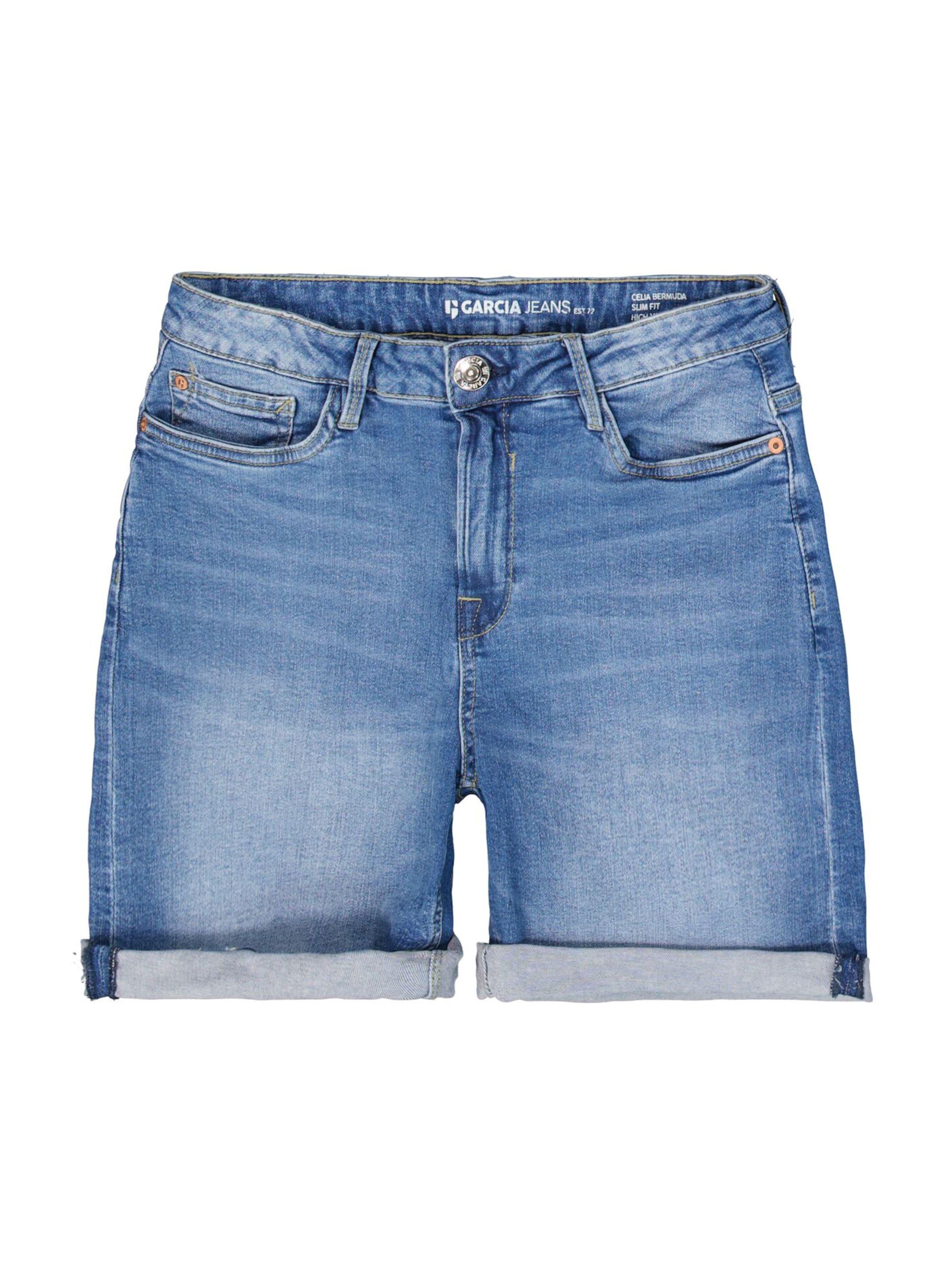 Jean GARCIA en bleu : devant