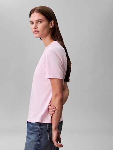 Calvin Klein Jeans T-Shirt in Pink