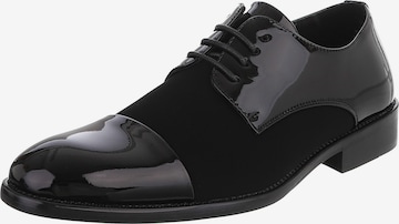 CoolWalk Lace-Up Shoes in Black: front