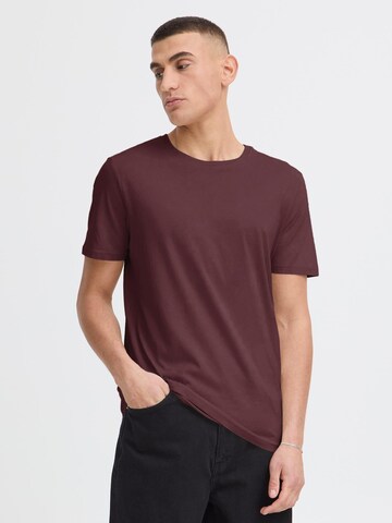 Coupe regular T-Shirt 'Rock' !Solid en marron : devant