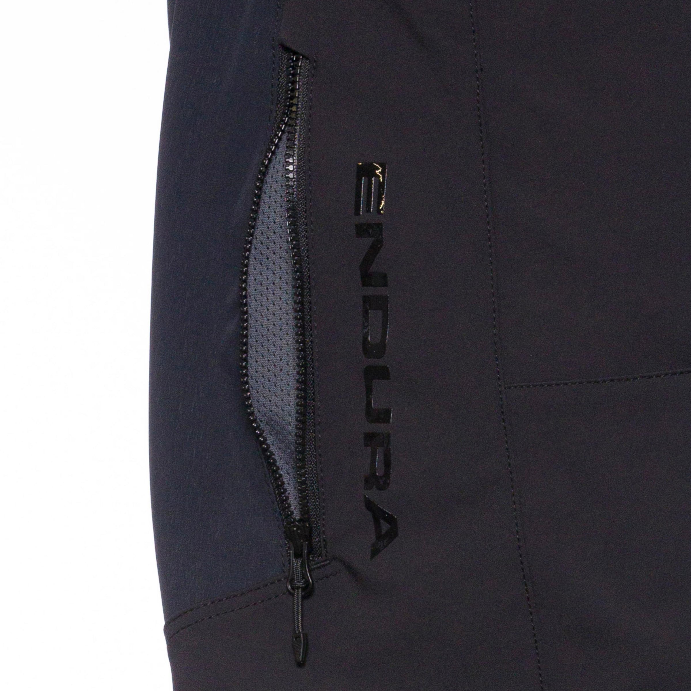 ENDURA Regular Workout Pants 'MT500' in Black