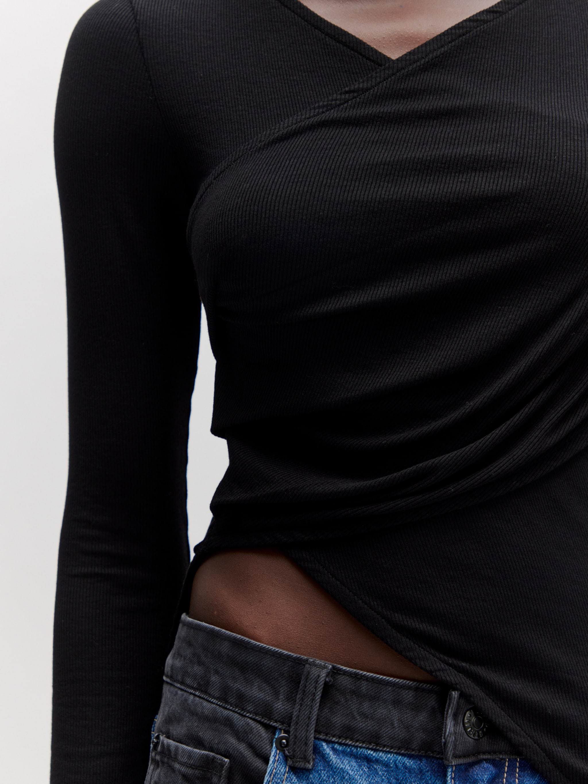 EDITED Producten Shirt 'Rahel' Zwart