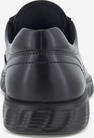 ECCO Lace-Up Shoes in Black