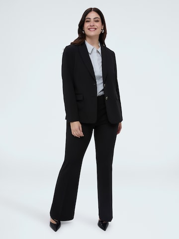 Fiorella Rubino Flared Pants in Black
