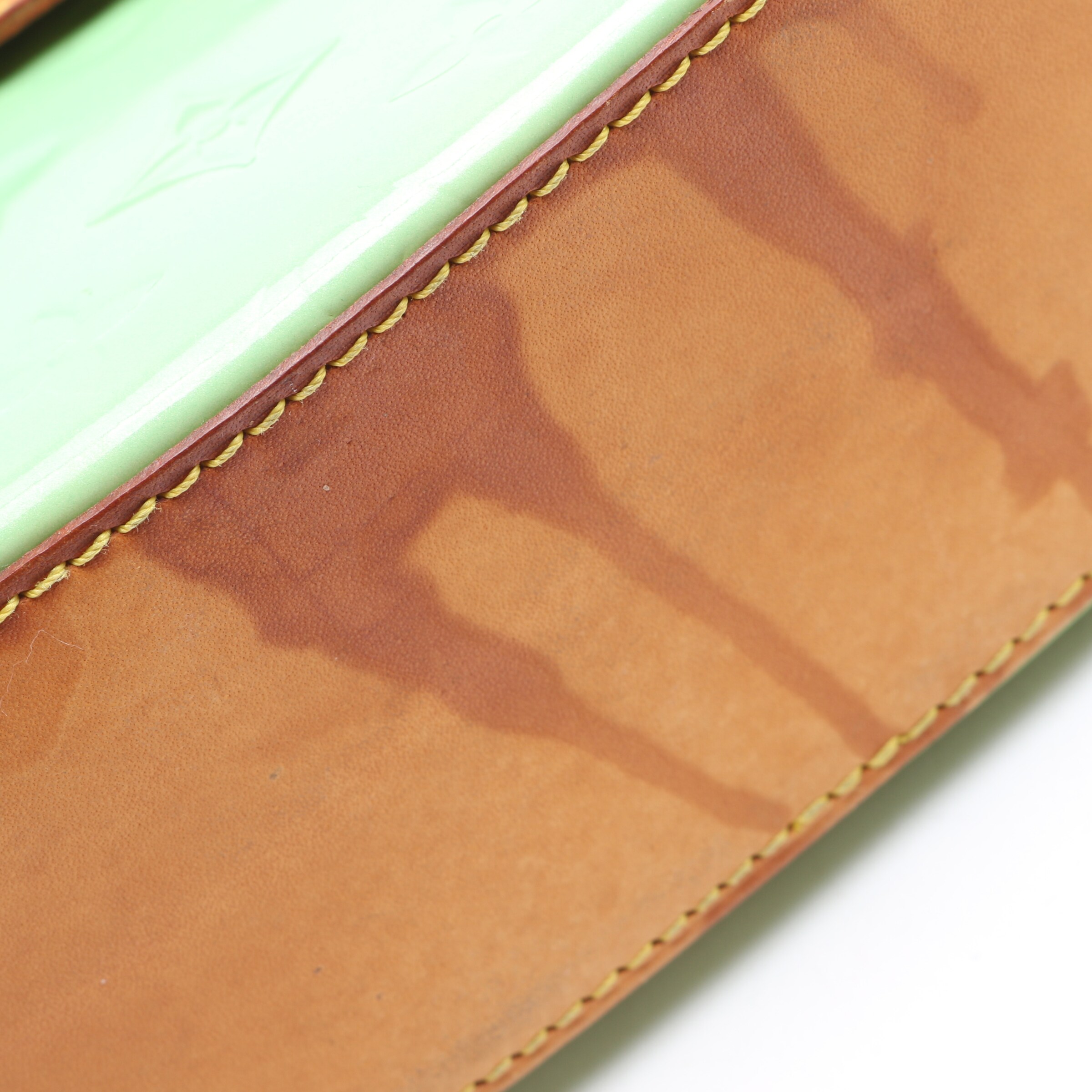 Louis Vuitton Bag in One size in Brown