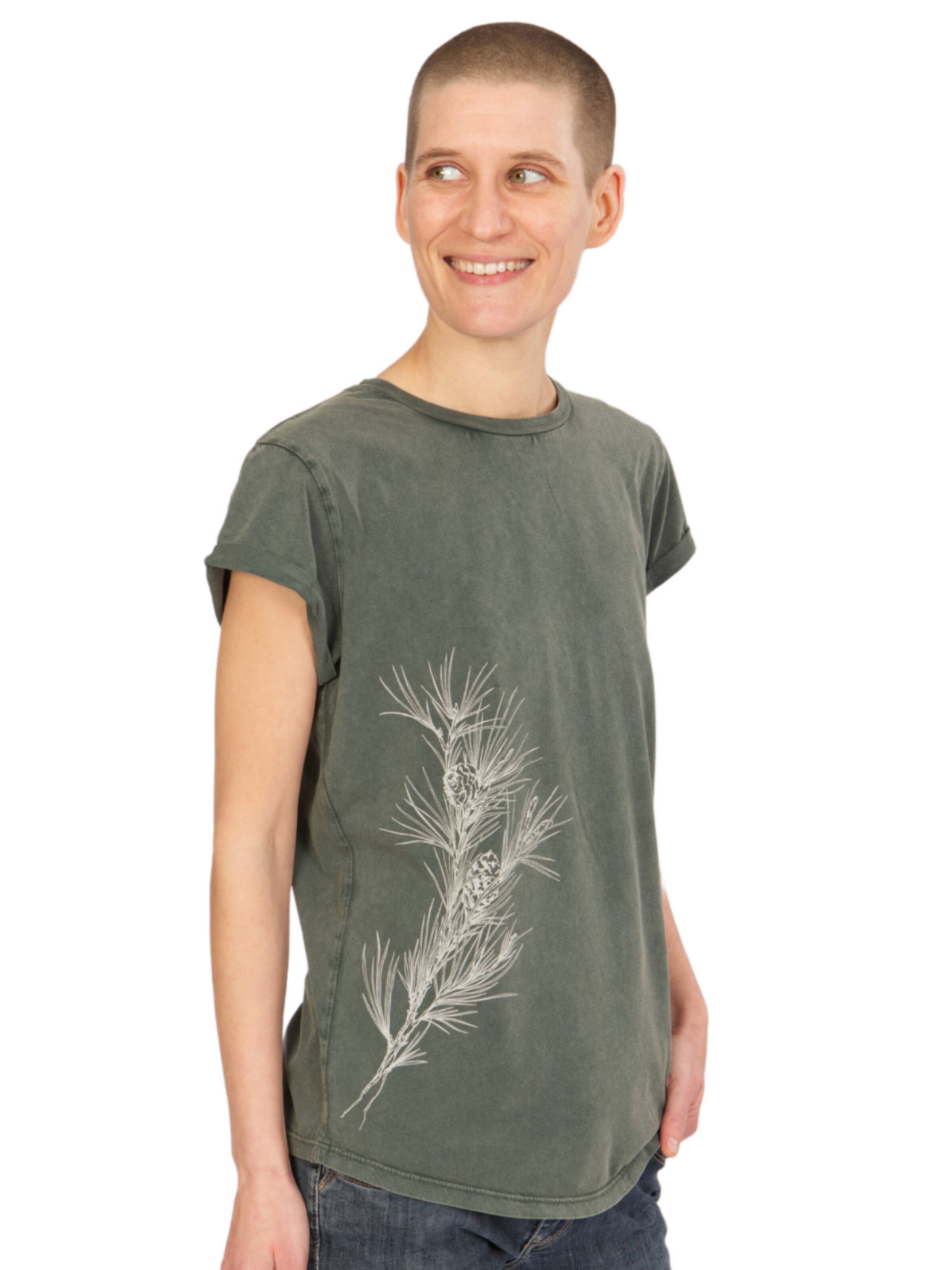 Life-Tree Shirt 'Organic Fairwear Shirt Women Washed Green Pine Branch' in Green: front