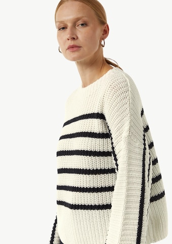 COMMA Sweater in White