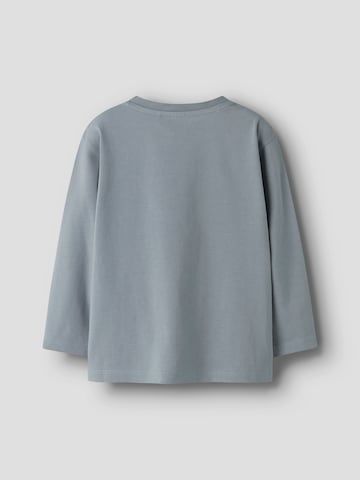Tricou 'NMMNARI' de la NAME IT pe albastru