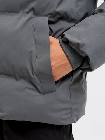 Jack & Jones Junior Vinterjakke i grå