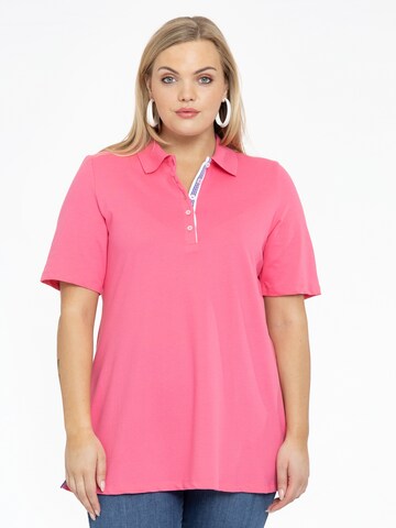 Yoek Shirt in Roze: voorkant