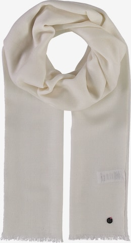 FRAAS Scarf in White: front