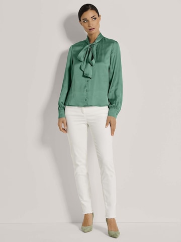 MADELEINE Bluse in Grün