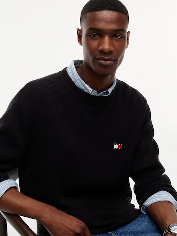 Pull-over Tommy Jeans en noir