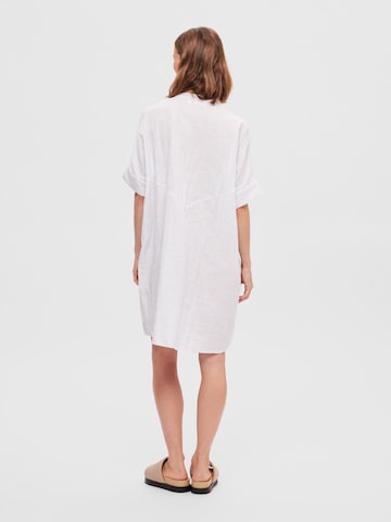 Robe-chemise 'Viola' SELECTED FEMME en blanc