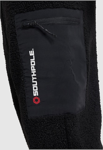 Loosefit Pantalon 'Authentic02' SOUTHPOLE en noir