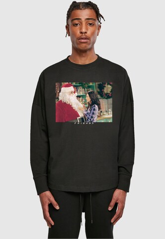 ABSOLUTE CULT Shirt ' Friends - Santa Chandler' in Zwart: voorkant