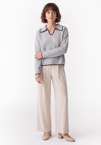 Usha Pullover in Grau