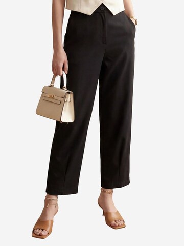 My fashion Tapered Pleated Pants in Black: front