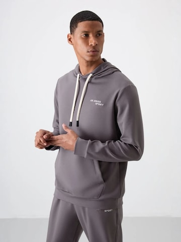 Tommy Life - Fato de jogging em cinzento