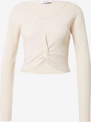 ABOUT YOU Sweater 'Leah' in Beige: front
