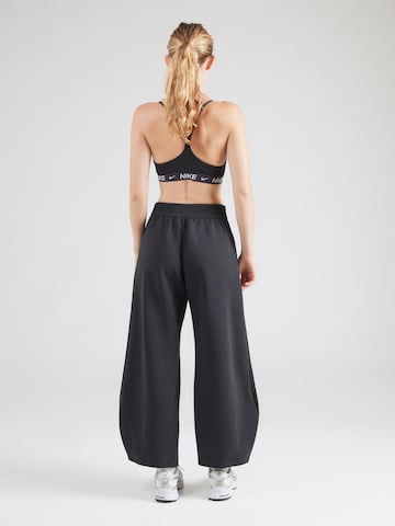 Barrel Pantalon de sport '24.7 ImpossiblySoft' NIKE en noir