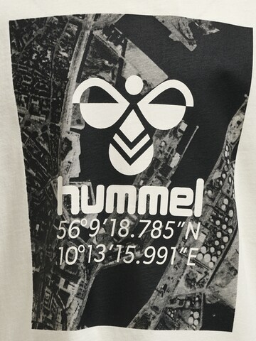 T-Shirt Hummel en blanc