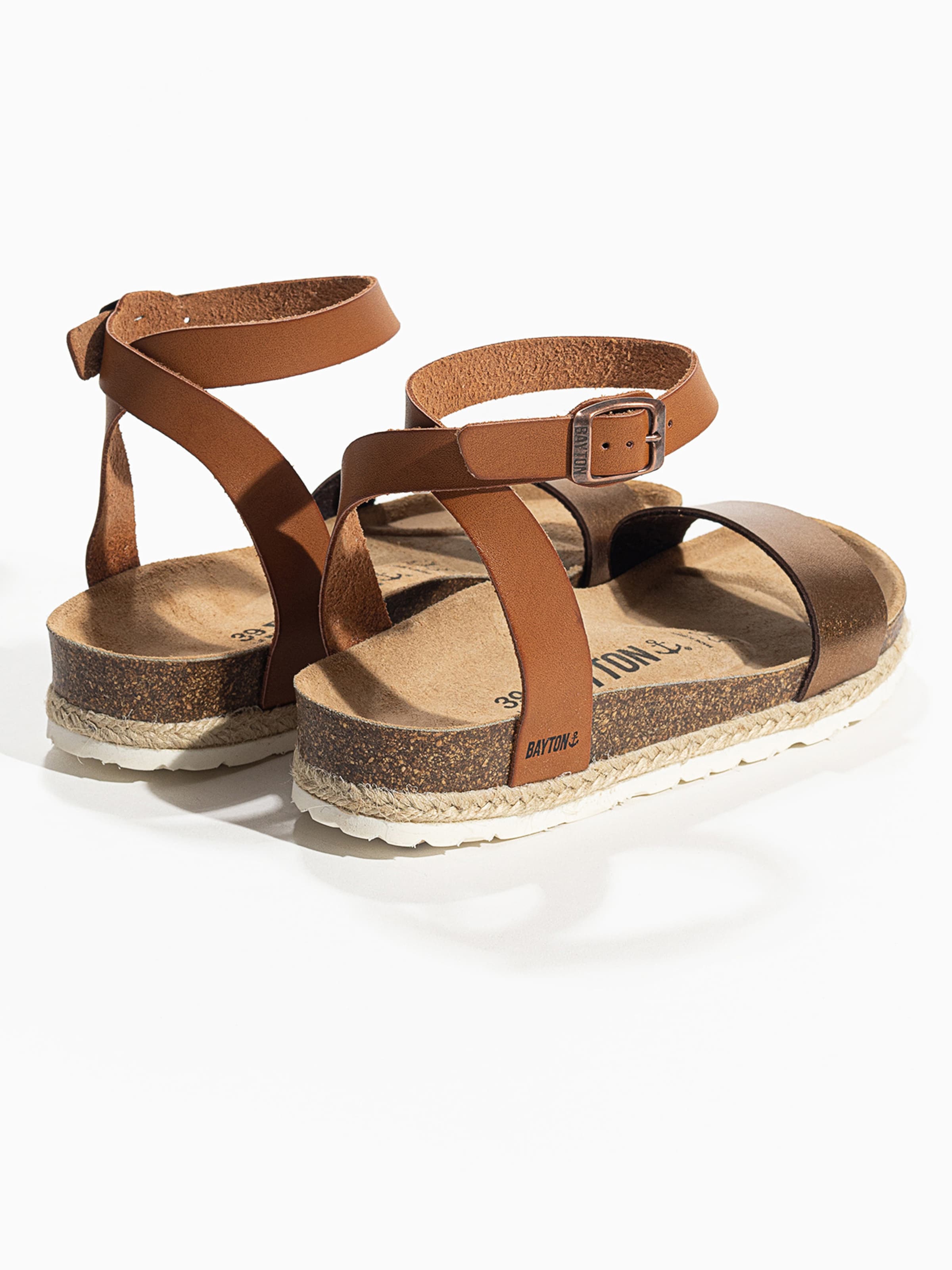 Sandalo con cinturino 'Jovial' di Bayton in bronzo
