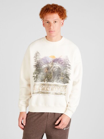 Abercrombie & Fitch Sweatshirt in White: front