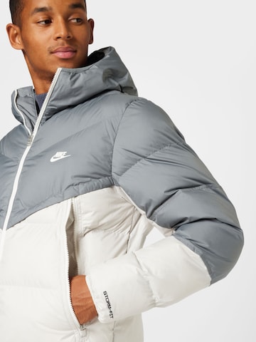 pelēks Nike Sportswear Ziemas jaka