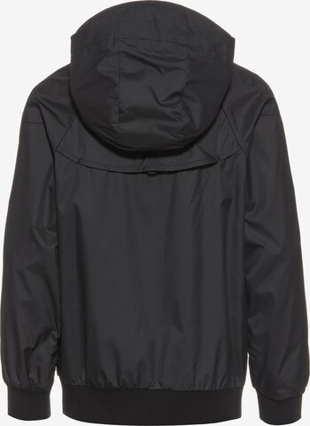 Nike Sportswear Jacke in Schwarz